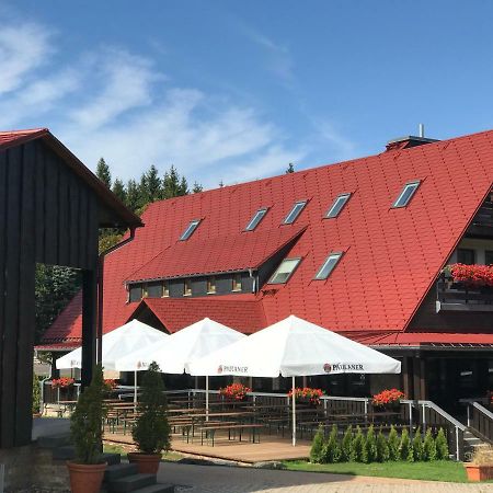 Berggasthof Heuberghaus, Direkt Am Rennsteig ฟรีดริชโรดา ภายนอก รูปภาพ